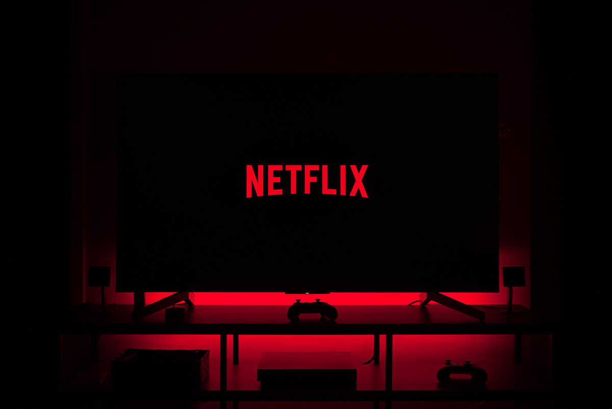 Netflix 8.7.0 আপডেট ভার্সন Mod APK সম্পূর্ণ ফ্রিতে ডাউনলোড, তার সাথে নেটফ্লিক্সের সকল আপডেট কনটেন্ট।