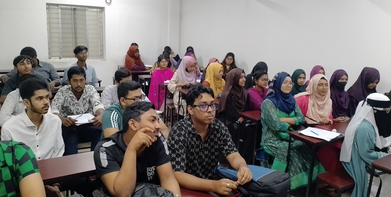 বিশ্ববিদ্যালয়ের ভর্তি কোচিংয়ে ঢাকায় একজন শিক্ষার্থীর খরচ কত?