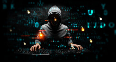 মুখে “হ্যাক” বললেই Hacked হয়ে যাবেন