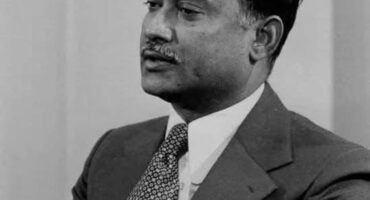 ছিলেন এক সুশৃঙ্খল সেনানায়ক, এক সাহসী মুক্তিযোদ্ধা, এক দূরদর্শী রাষ্ট্রপতি…………